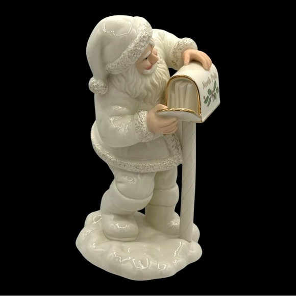 NEW Vtg 2007 Lenox ‘Santa Last Minute Lists’ Porcelain Figurine w/Giftbox - Picture 5 of 11